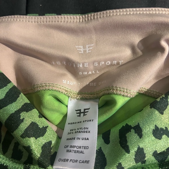 Heroine Sport Green Leopard Print Glitter Leggings size Small - Picture 2 of 3